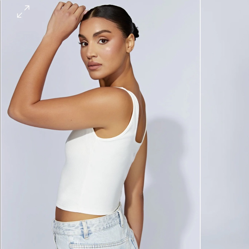 Meshki Square Neck Ribbed Tank - Picture 3 of 5